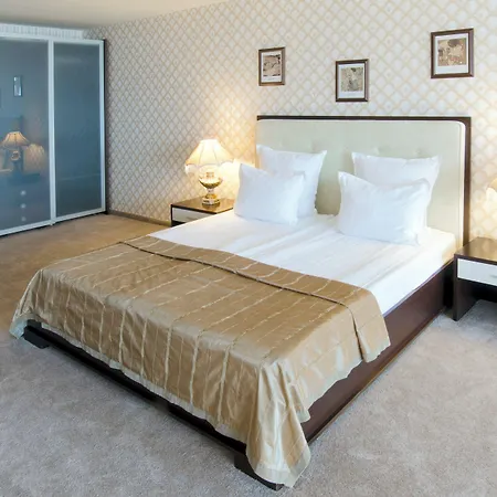 Admiral ホテル ゴールデンサンド