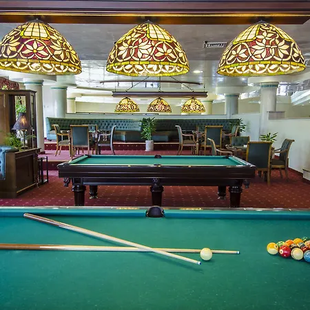 Отель Admiral 5*