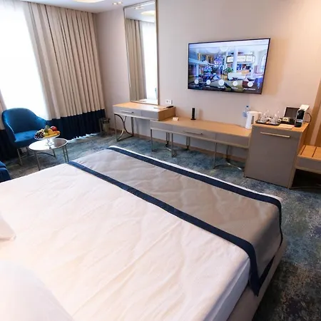 Admiral 5* Altın Kumlar