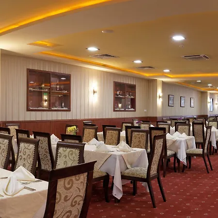 Готель Admiral 5*
