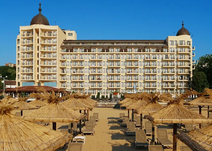 Admiral Golden Sands