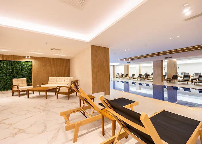 Admiral 5* Golden Sands