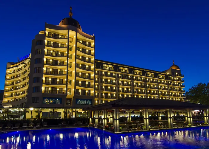 Admiral Golden Sands